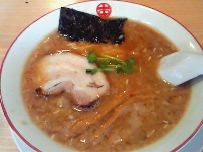 「黒丸ラーメン¥620」@完熟らーめん 本丸の写真