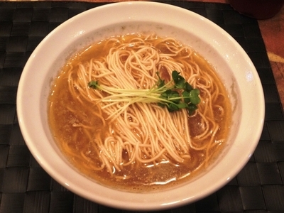 「ママカリ+マッドクラブ かけそば」@灰汁中華 丿貫の写真