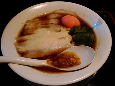 「マイスター限定 琉球ブラックらぁめん ゴクリ」@麺龍伝説 我流家 赤の写真