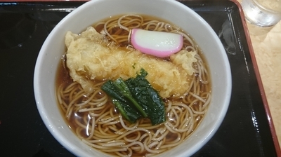 「いか天そば（３５０円）」@小諸そば 芝店の写真