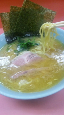 「ラーメン¥600」@千家 根岸店の写真