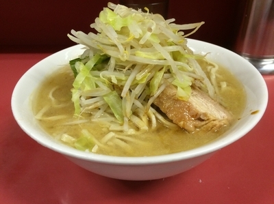 「ラーメン(野菜少なめ辛め)／¥700」@ラーメン二郎 ひばりヶ丘駅前店の写真