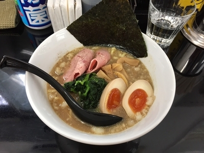 「芳醇煮干ラーメン（６８０円）＋味玉（１００円）」@芳醇煮干 麺屋 樹の写真