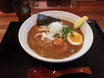 「和こく　鮭だし醤油」@麺匠 赤松の写真