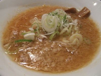 「ミニ味噌ラーメン　５７０円」@すみれ 新横浜ラーメン博物館店の写真