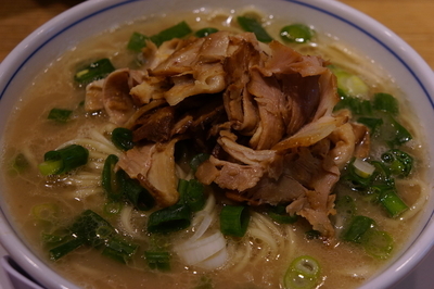 「バラそば」@玉 バラそば屋 中野店の写真