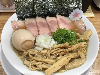 「得製煮干しラーメン（醤油）＠９３０円」@まぐちゃんラーメンの写真
