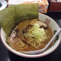 辛ホームラン拉麺