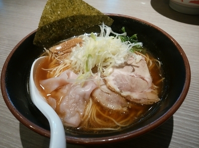 「【中華そば(中盛・180g)750円】→600円」@麺処 湊生の写真