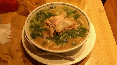 「バラそば」@玉 バラそば屋 中野店の写真