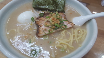 「塩らぁめん＋半熟玉子」@禪の写真