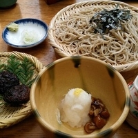 門前そば　1050円