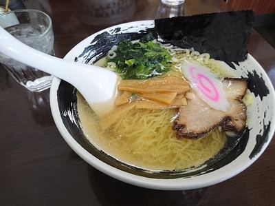 「塩ラーメン」@汐のやの写真