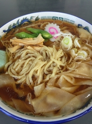 「ワンタン麺」@年貢町 茶釜食堂の写真