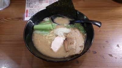 「鶏白湯らーめん_780円」@三代目麺処 「まるは」極 船橋店の写真