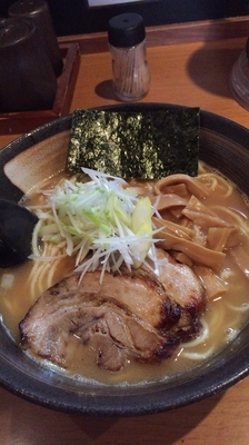 「濃厚ラーメン」@麺屋 炙りの写真