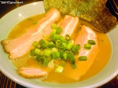 「チャーシューメン中盛 (1,100円)」@横濱家系らーめん 千種家の写真