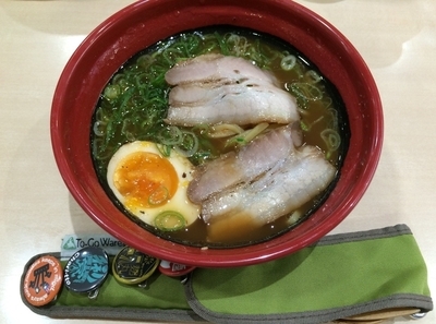 「旨辛とんこつ醤油らーめん」@無添 くら寿司 摂津店の写真