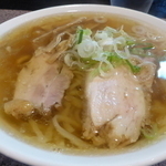 「ラーメン（６３０円）＋焼き餃子３ケ（２７０円）」@佐野青竹手打ちラーメン 大和の写真