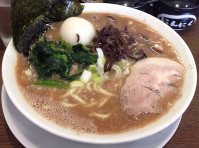 「ラーメン＋味玉＋ライス(700円＋100円＋100円)」@うまいヨ ゆうちゃんラーメンの写真