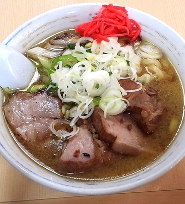 「ねぎチャーシュー麺(大盛)890円」@手打ラーメン 長八の写真