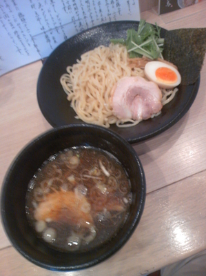 「つけ麺（醤油）８２０円+叉焼１枚(ｸｰﾎﾟﾝ)」@めん処 羽鳥の写真