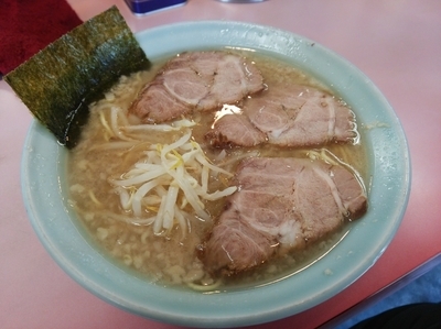 「３枚ラーメン」@ラーメンショップ 緑ヶ丘店の写真