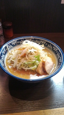 「ベジ楼ラーメン(小)＋豚増し」@RAMEN 八楼の写真