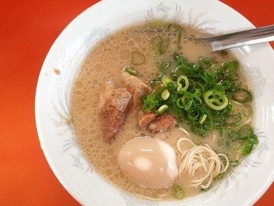「とろたまラーメン」@長浜ラーメンぶんりゅうの写真