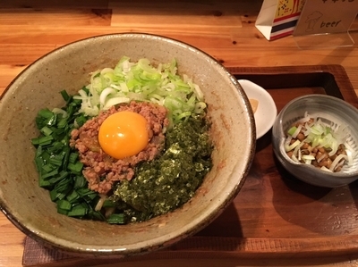 「まぜ麺（小）＋トッピング納豆＋オリオンビール」@まぜ麺mahorobaの写真