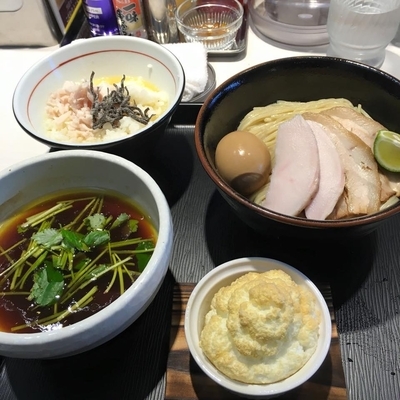 「あっさり淡麗特製鶏つけ麺＋メレンゲ＋東京鶏飯」@煮干し中華そば 一燈の写真