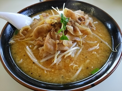 「【限定】豚みそ　（大盛り：サービス券）」@くるまやラーメン 松本渚店の写真