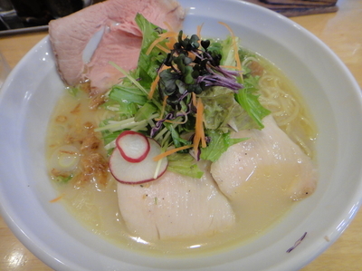 「福島鶏白湯」@麺屋 信成の写真