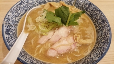 「能登烏賊干し醤油らーめん」@麺屋 つくつく 池袋東口店の写真