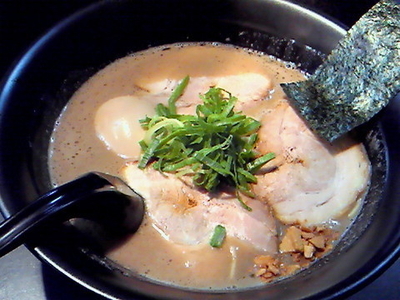 「新玉名ラーメン¥700」@ラーメンくれはの写真