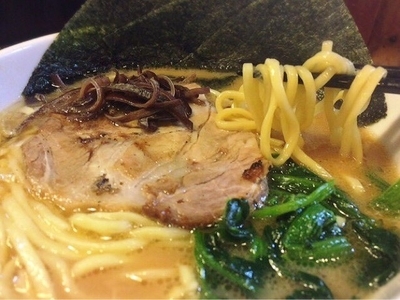 「ラーメン(650円)」@横浜家 金港町店の写真