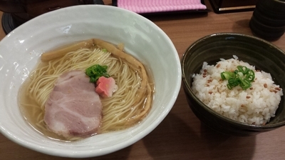 「鯛塩そば」@鯛塩そば 灯花 本店の写真