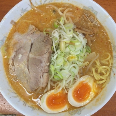 「みそらーめん・大盛￥800円(味玉サービスCP)」@北海とんこつらーめん 純輝 神栖店の写真