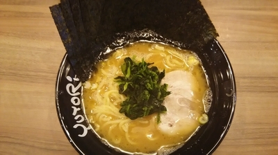 「豚骨醤油 のり増し」@らーめん YuToRiの写真