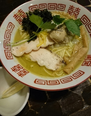 「【限定】濃厚牡蠣蕎麦」@特級鶏蕎麦 龍介の写真