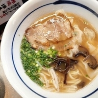 特製ワンタンメン