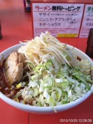 「らーめん(辛)小 ¥800」@らー麺 ぶたのジョーの写真