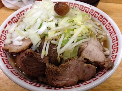 「小豚 ＋ FZづけニンニク ＋ 刻みタマネギ」@ラーメン二郎 環七新新代田店の写真