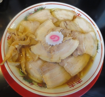 「肉煮干し中華そば500円」@肉煮干し中華そば さいころの写真