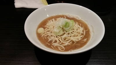 「中華そば（ねぎのみ）小600円」@自家製麺 伊藤 銀座店の写真