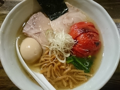 「塩ラーメン＋チャーシュー巻バラ＋メンマ＋黒味玉＋焼きトマト」@RAMEN CiQUEの写真