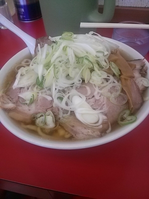 「チャーシュー麺大盛　ネギ多目+100円」@一品香 小山の写真