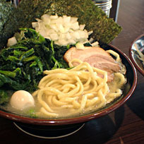 「塩のラーメン680円（かため）」@町田商店33の写真