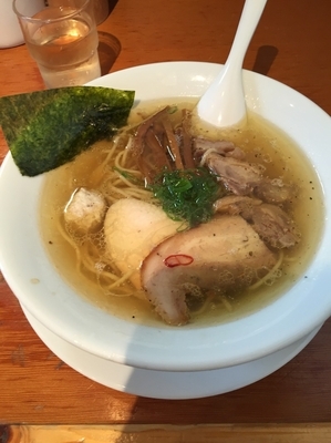 「塩ラーメン」@自家製麺 えなみの写真