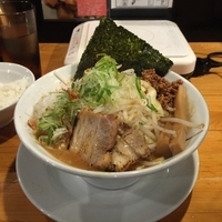 あら炊き味噌ラーメン 750円